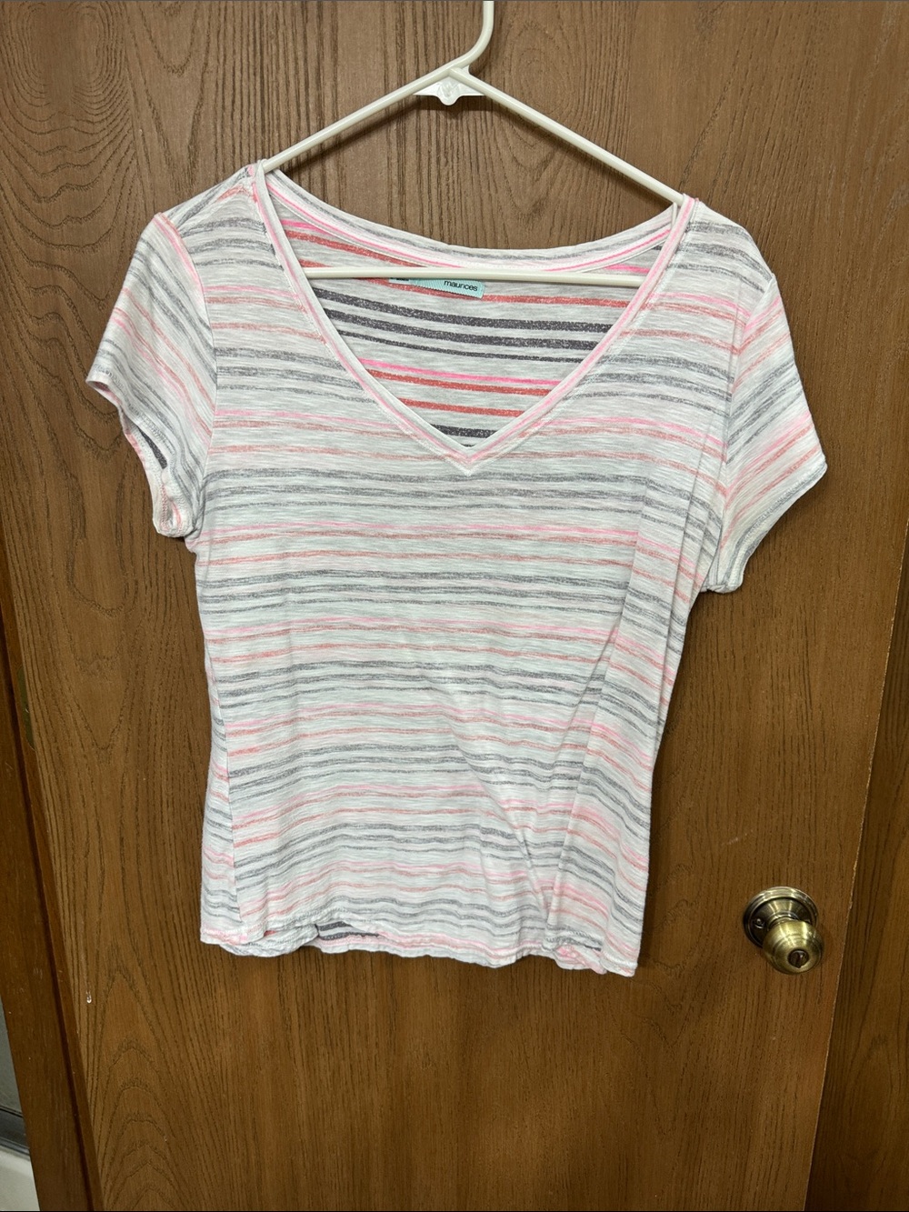 Striped V-Neck Short Sleeve Tee in White, Pink & Gray